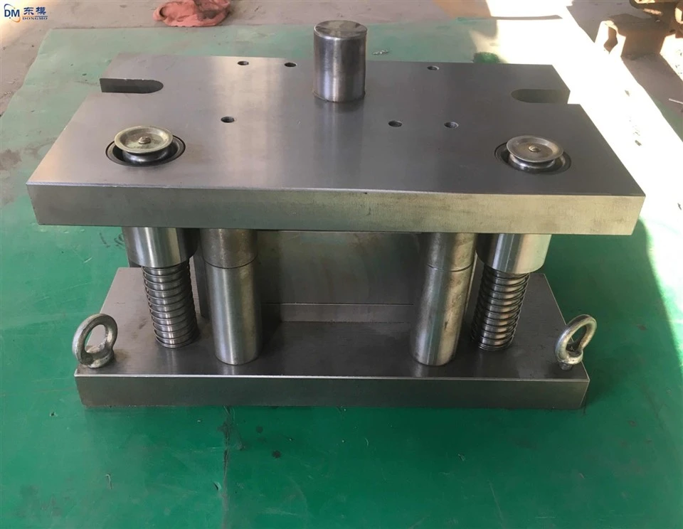 LPG Base, Handle Deep Drawings Dies, Metal Stamping Die high quality
